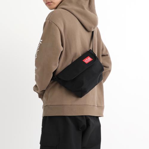 ＜Manhattan Portage＞カジュアル　メッセンジャーXS