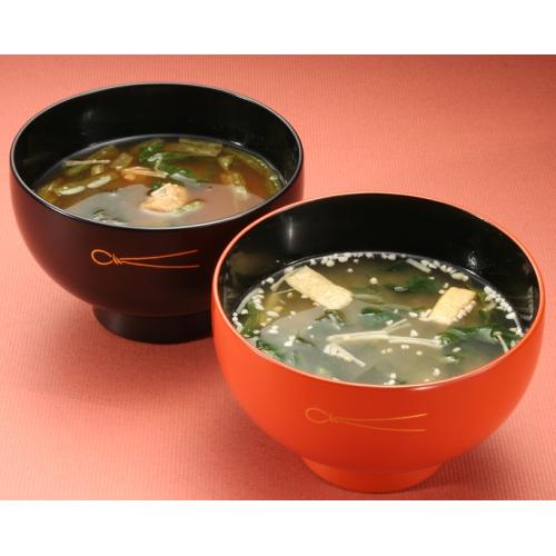 「信州・石井」の具だくさん味噌汁