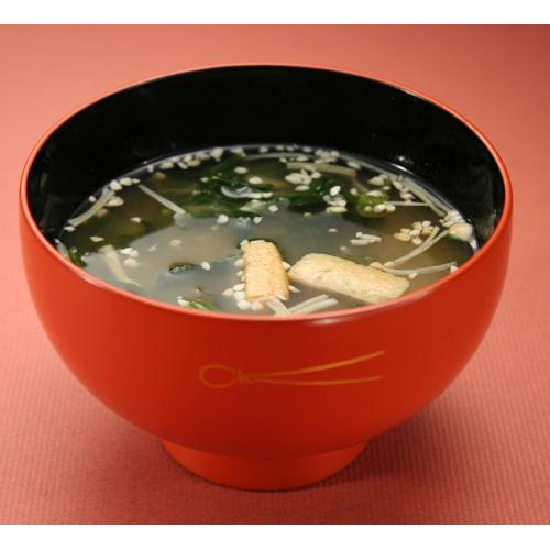 「信州・石井」の具だくさん味噌汁