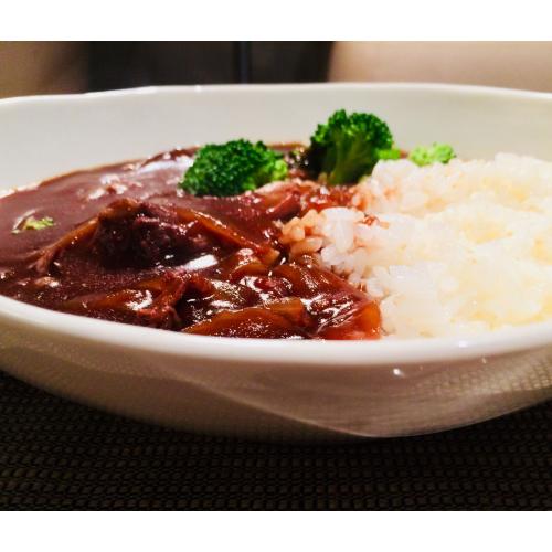 ＜堀川亭＞鹿児島県産黒毛和牛切り落とし 1kg