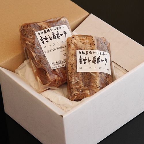 ＜山中湖ハム＞富士ヶ嶺豚とろけるローストポーク