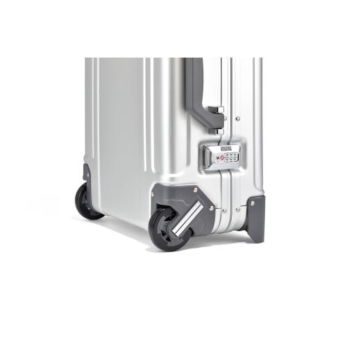 【SALE】＜ZERO HALLIBURTON＞GeoⅢハードトローリー31L94253