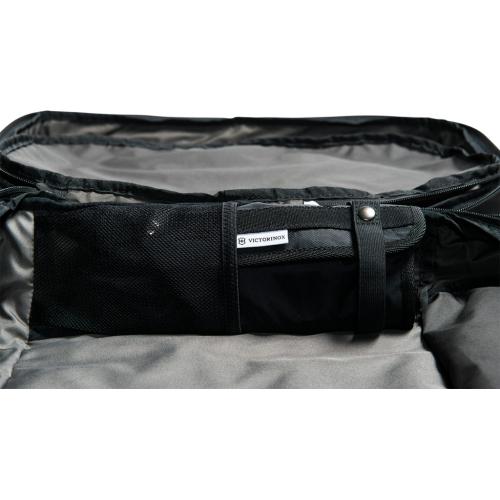 ＜ビクトリノックス＞デラックス トラベル ラップトップ バックパック