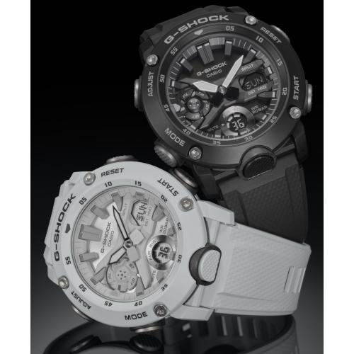＜カシオ＞G-SHOCK カーボンコアガード GA-2000S-7AJF