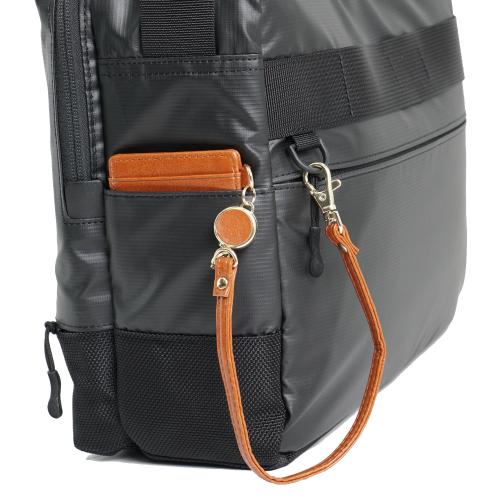 ＜MANHATTAN PASSAGE＞A4 ショルダーバッグ プラス2.1＃3380