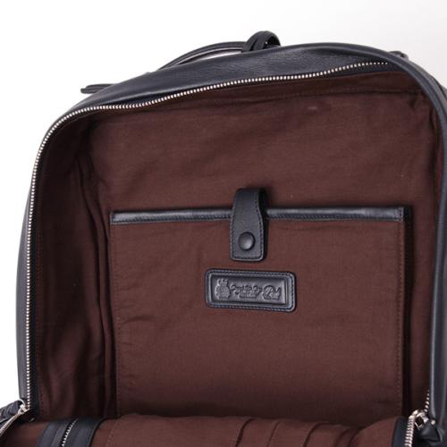 ＜PID＞エクリール 撥水レザースクエアリュック PAZ102