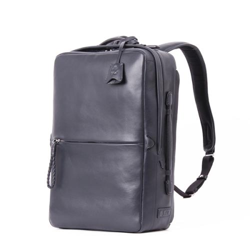 ＜PID＞エクリール 撥水レザースクエアリュック PAZ102