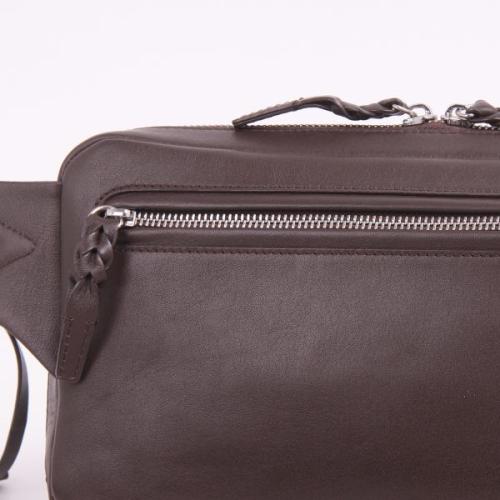 ＜PID＞ecrireシリーズ 撥水レザー ボディバック PAZ104