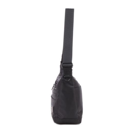 ＜AVIREX＞SOLIDシリーズ ショルダーバック AX2052