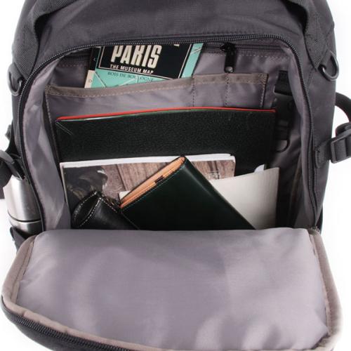 ＜AVIREX＞SOLIDシリーズ リュック AX2053