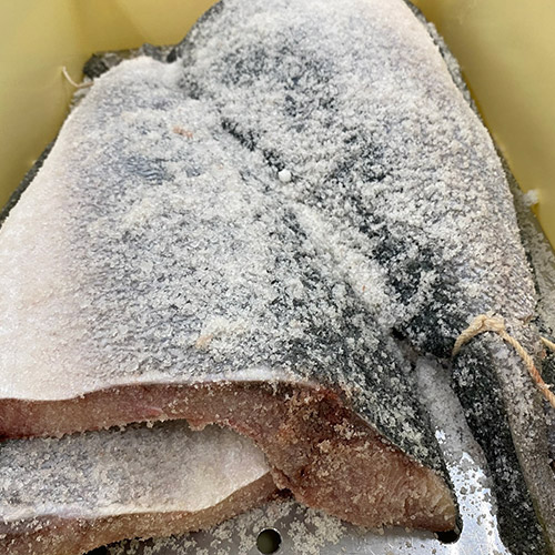 ＜鈴香食品＞塩鰤（7切入）