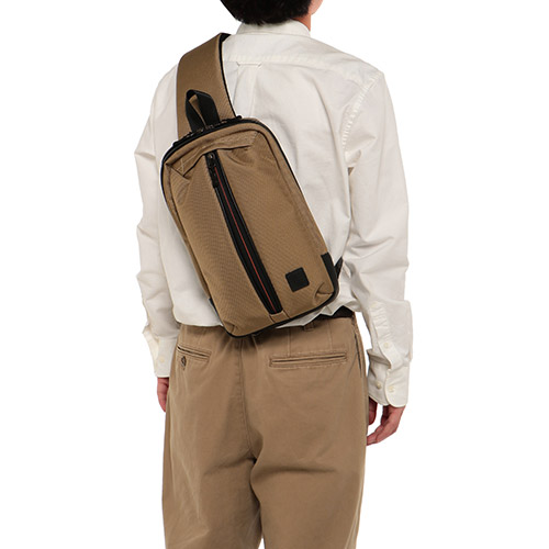 ＜タケオキクチ＞スマホポーチ付ワンショルダー743911