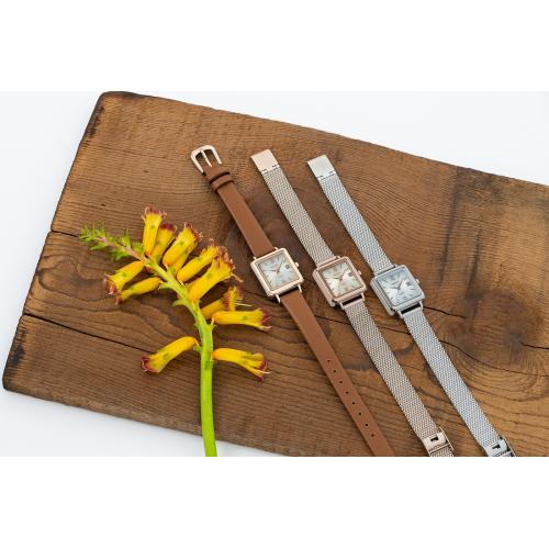 ＜カシオ＞SHEEN ソーラーウォッチ SHS-D400CGL-7AJF