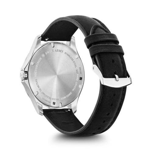 ＜ビクトリノックス＞アライアンス ブルー/レザーブラック