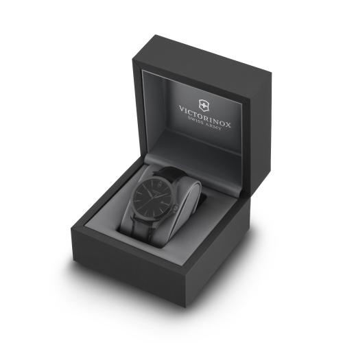 ＜ビクトリノックス＞アライアンス ブルー/レザーブラック