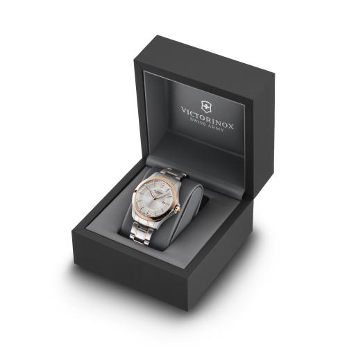 ＜ビクトリノックス＞アライアンス ホワイト/ステンレススチール2トーン