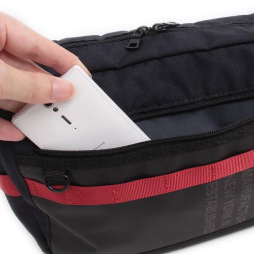 ＜AVIREX＞SUPER HORNETシリーズ ショルダーバック AVX602