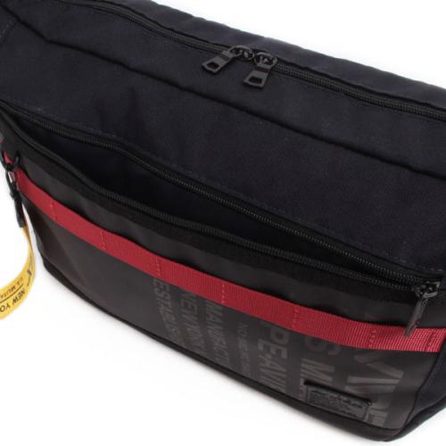 ＜AVIREX＞SUPER HORNETシリーズ ショルダーバック AVX602