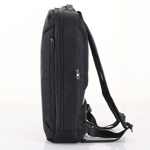 ＜グランプラス＞薄マチ ビジネスリュック B4対応