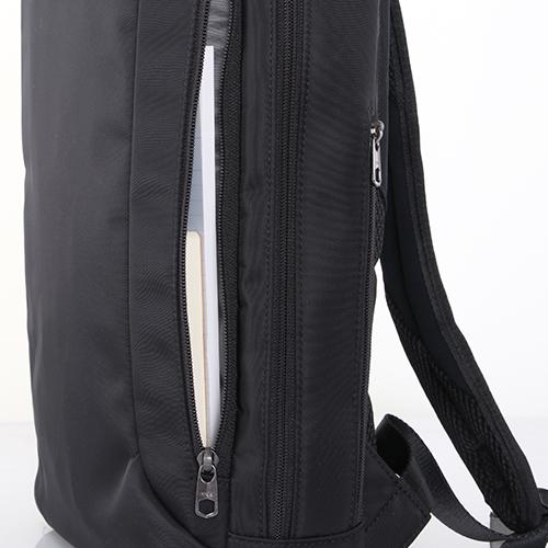 ＜グランプラス＞薄マチ ビジネスリュック B4対応