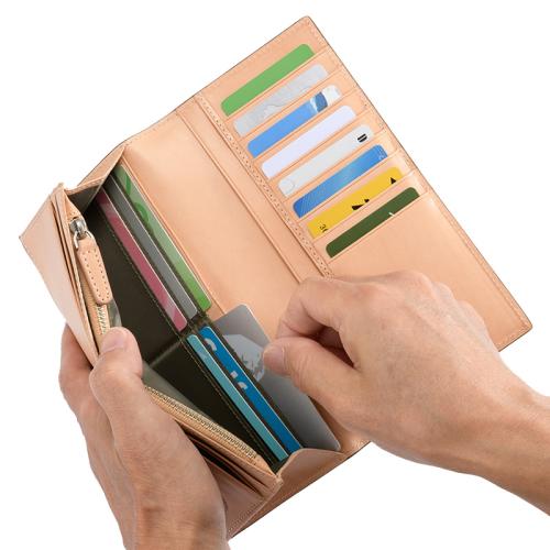 ＜ミラグロ＞英国Charles F Stead社製レザー・長財布