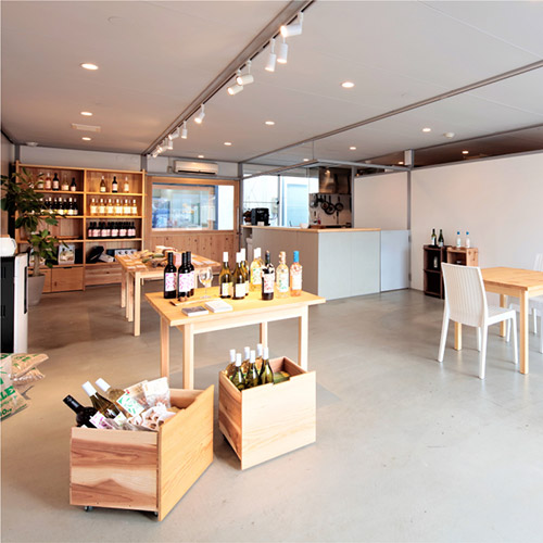 ＜南三陸ワイナリー＞（ギフトボックス入り）芳醇ワイン2本セット