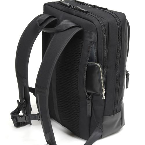 ＜BERMAS＞BAUER GEHEN リュックM No.60385