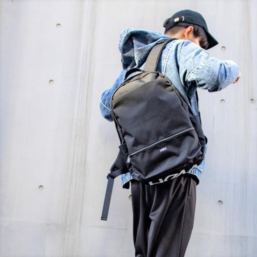 ＜HeM＞ダニー 丸型バックパック