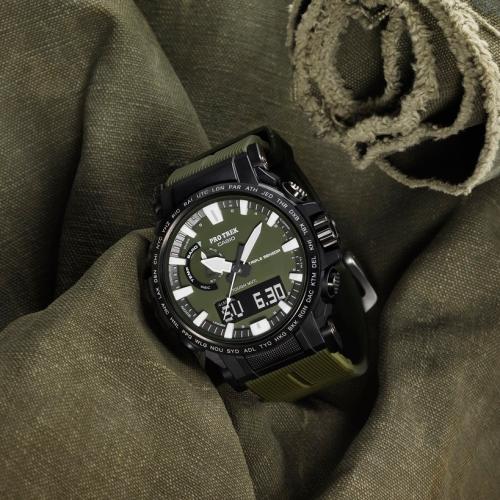 ＜カシオ＞PROTREK Climber Line 世界6局対応電波ソーラーウォッチ PRW-61Y-3JF