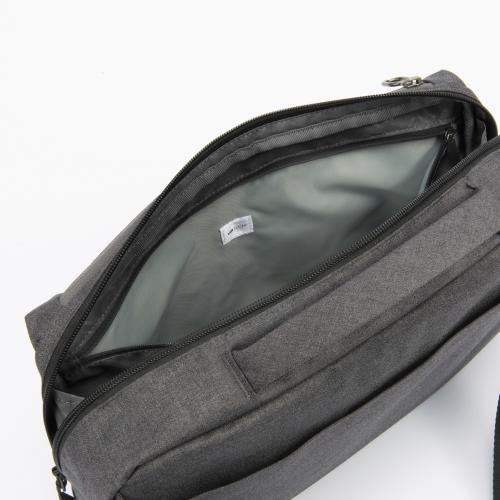 ＜ace.＞エース ホバーライト2 ショルダーバッグ 大寸 67614