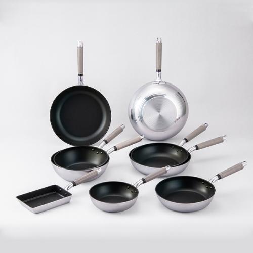 【日用雑貨】センレンキャストFANフライパン20cm