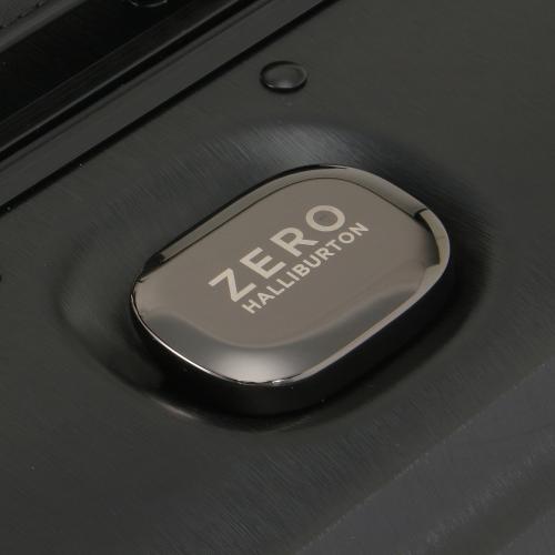 ＜ZERO HALLIBURTON＞PURSUIT ALUMINUM 94220 ハードトロリー【圧縮袋ペタコ付き】