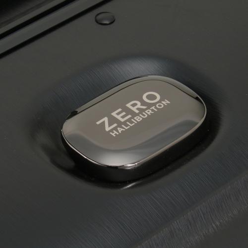 ＜ZERO HALLIBURTON＞PURSUIT ALUMINUM 94229 ハードトロリー【圧縮袋ペタコ付き】