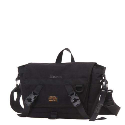 ＜AVIREX＞RTB ミニメッセンジャーバック AX3017