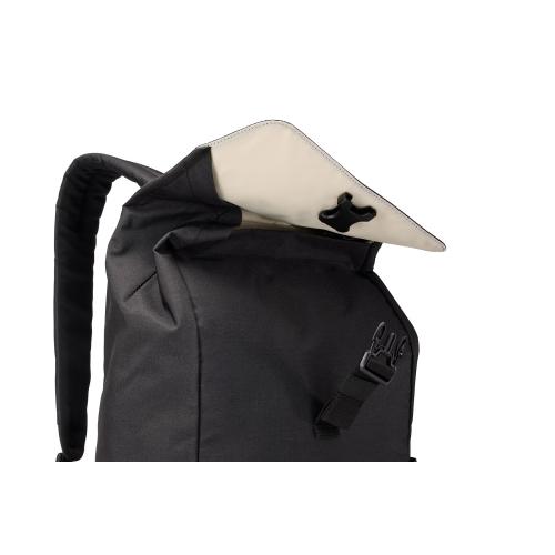 ＜THULE＞リソース バックパック 16L