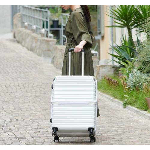 ＜ACTUS＞フリーズ ブレーキ車輪付 ハーフオープンキャリー Mサイズ