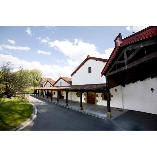 【送料当社負担】★数量限定★ワイングラス3脚付き＜クネ＞熟成期間別飲み比べセット