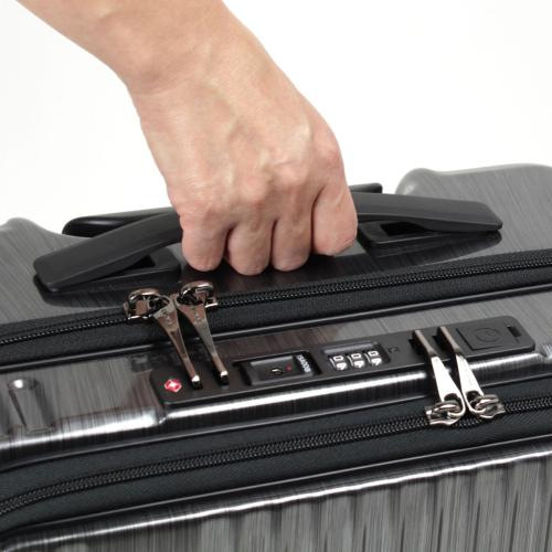 ＜BERMAS＞INTER CITY フロントオープン スクエア 4輪 33L No.60523