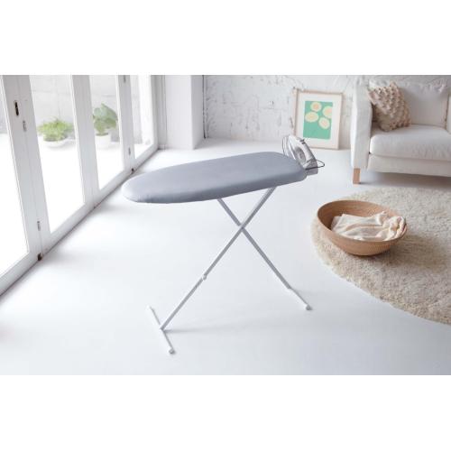 ＜山崎実業＞スタンド式スッキリプレス　アルミコート