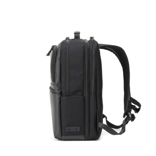 ＜BERMAS＞BAUER GEHEN エキスパンダブルリュック No.60389