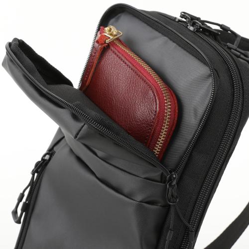 ＜BERMAS＞BAUER GEHEN  クロスボディバッグ No.60622