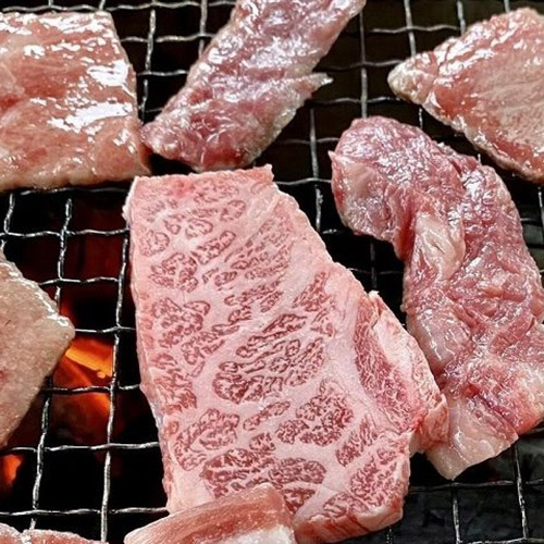 ★肉好きのための専門店★＜米沢牛卸 肉の上杉＞バーベキューセット1kg