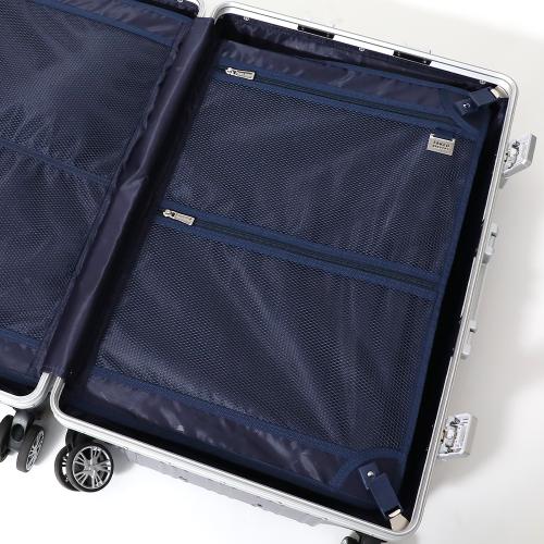 ＜TAKEO KIKUCHI＞ ワンプッシュロック機能 フレームハードキャリー ポリカーボネイト100％ アルミ製コーナーパット アルミフレーム 65L／ﾈｲﾋﾞｰ