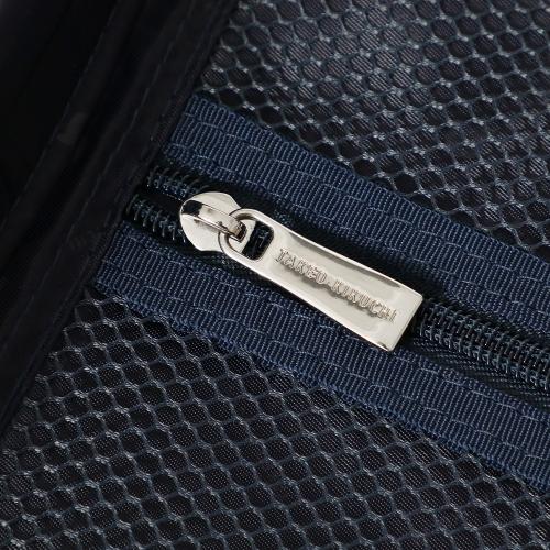 ＜TAKEO KIKUCHI＞ ワンプッシュロック機能 フレームハードキャリー ポリカーボネイト100％ アルミ製コーナーパット アルミフレーム 65L／ﾈｲﾋﾞｰ