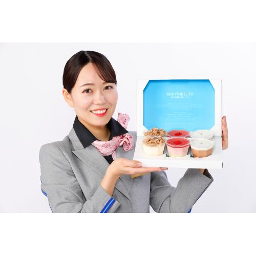 ＜ANA FINDELISH＞Coffret VerrinesコフレヴェリーヌANAの機内食を担当するペストリーシェフ監修のケーキセット　3種類×2個入り