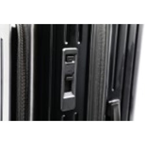 ＜TAKEO KIKUCHI＞ 前輪ストッパー フロントオープン機能 ジッパーハードキャリー ポリカーボネイト100％ 65L(+5.8L)／ﾌﾞﾗｯｸ