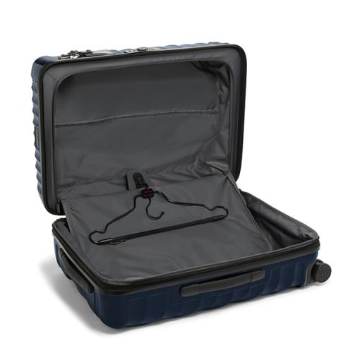 ＜TUMI＞ショート・トリップ・エクスパンダブル・4ウィール・パッキングケース