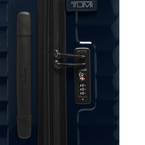 ＜TUMI＞エクステンデッド・トリップ・エクスパンダブル・4ウィール・パッキングケース