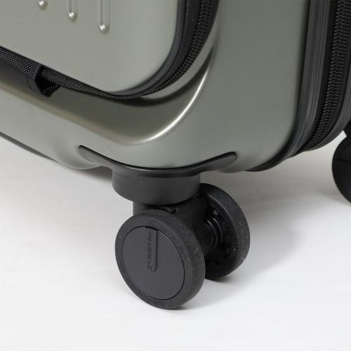 ＜TAKEO KIKUCHI＞ 前輪ストッパー フロントオープン機能 ジッパーハードキャリー ポリカーボネイト100％ 32L