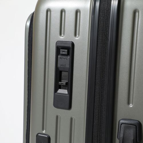 ＜TAKEO KIKUCHI＞ 前輪ストッパー フロントオープン機能 ジッパーハードキャリー ポリカーボネイト100％ 65L(+5.8L)